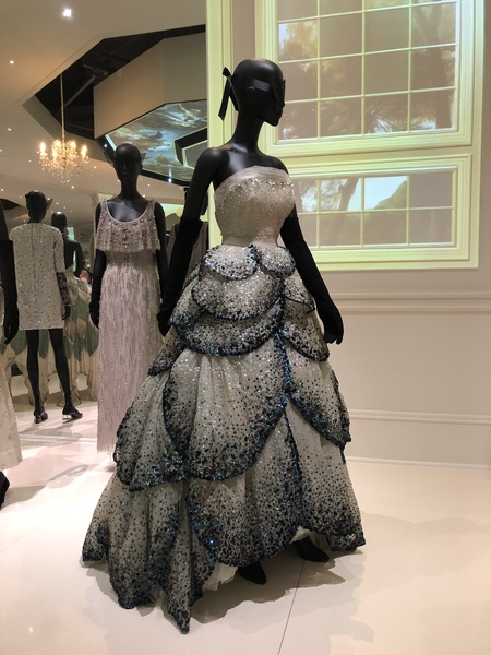 Royal style & gossip: summer is coming, tiaras better be too!
