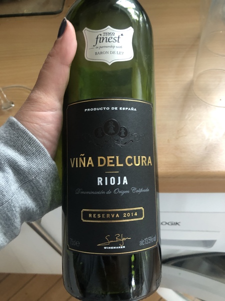 What would be a decent generic red wine to take to a dinner party?