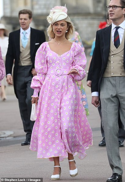 Royal style & gossip: summer is coming, tiaras better be too!