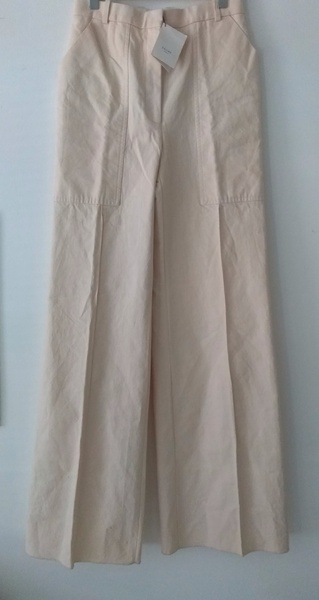 Les Parisiennes des Mamansnet: See life in pink, but do not wear it!