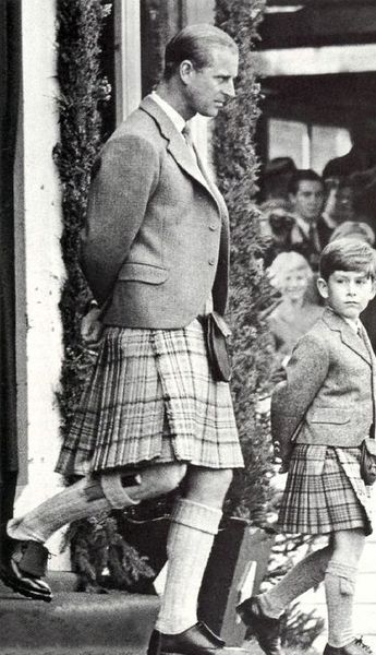 Royal style & gossip: down with fleeces and double-breasted suits!