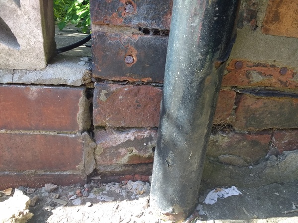 Rising damp in solid wall. Anyone successfully sorted?