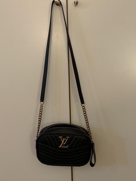 Which bag (Louis Vuitton) do you prefer?