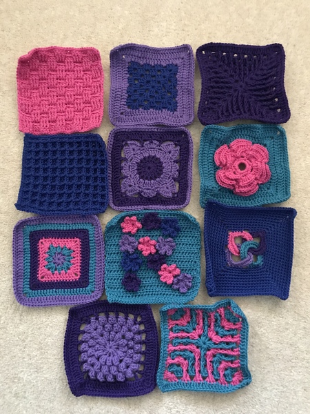 Woolly Hugs. Remembering baby Ruby, we are making a blanket for AliceRR, can you help?