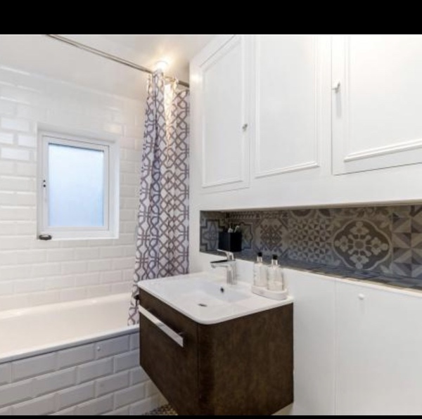 Dark Navy Bathroom. Would it be mad?