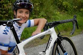 Do many cyclist women have planetary size arses?