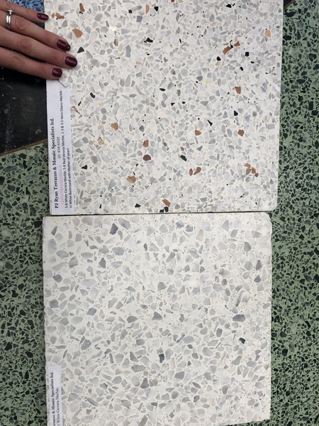 Les Parisiennes des Mamansnet: See life in pink, but do not wear it!