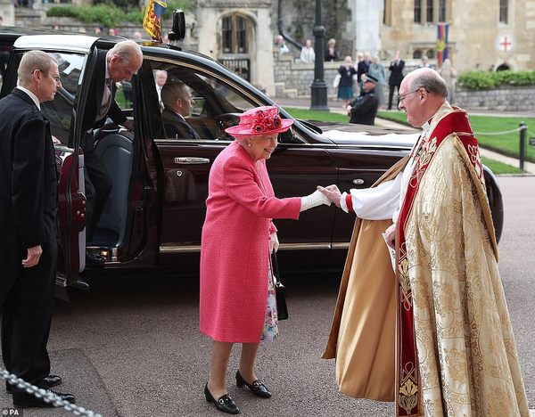 Royal style & gossip: summer is coming, tiaras better be too!