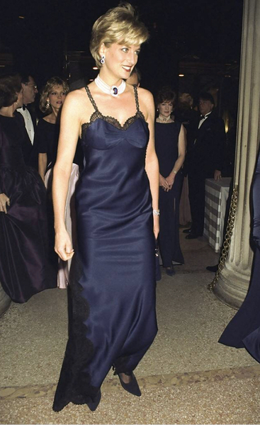 Royal style & gossip: summer is coming, tiaras better be too!