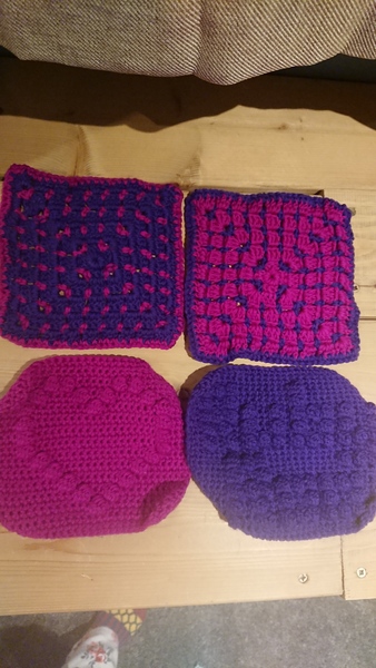 Woolly Hugs. Remembering baby Ruby, we are making a blanket for AliceRR, can you help?