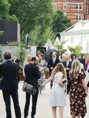 Royal style & gossip: summer is coming, tiaras better be too!
