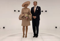 Royal style & gossip: down with fleeces and double-breasted suits!