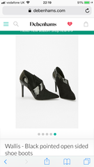 Ankle boots that 'dip' in the front..?
