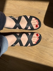 Let's see your non hideous sandals then!