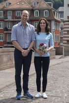 Royal style & gossip: summer is coming, tiaras better be too!