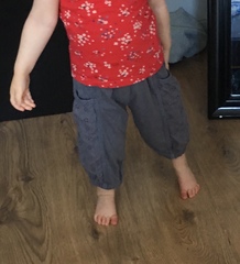 I want my DD's trousers