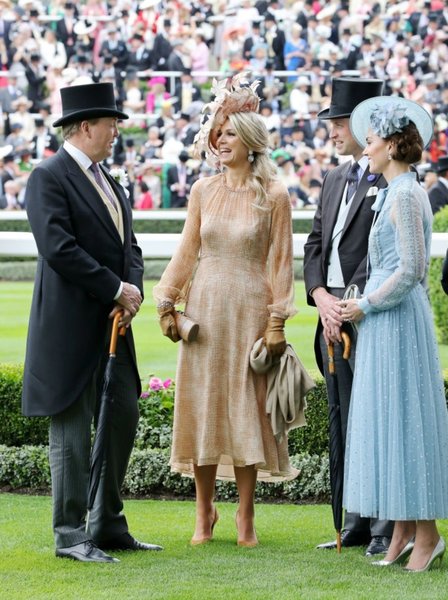 Royal style & gossip: the gowns and glamour of the Garter