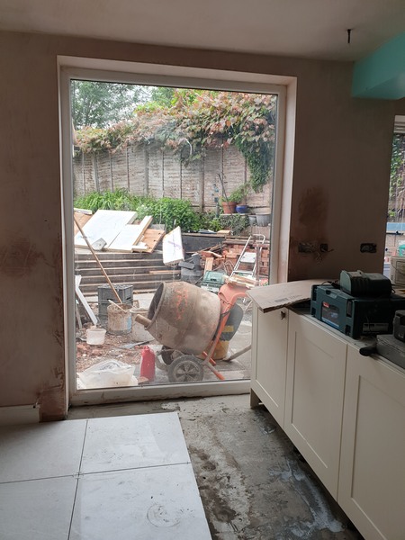 Kitchen plans - breakfast bar next to door does this look ok?