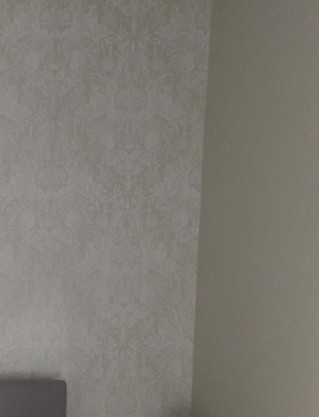 Coordinating colours/accessories for this wallpaper