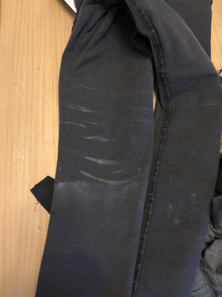 To this these marks shouldn’t be there?