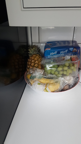 Possible stunt pineapple sighting!! Milford, Surrey