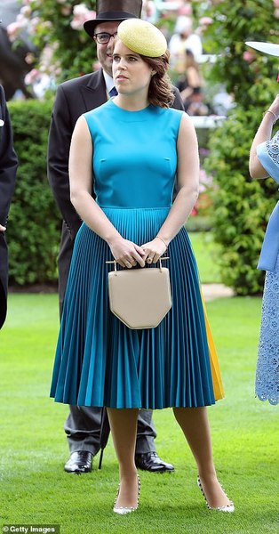 Royal style & gossip: the gowns and glamour of the Garter