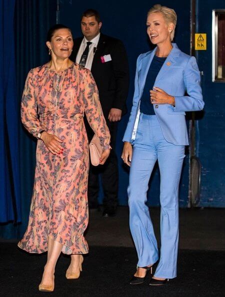 Royal style & gossip: the gowns and glamour of the Garter