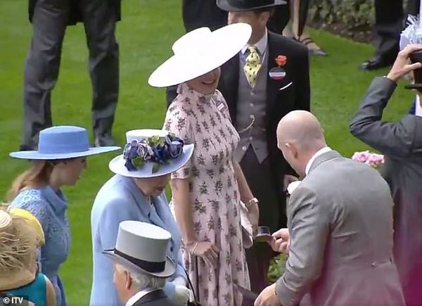 Royal style & gossip: the gowns and glamour of the Garter