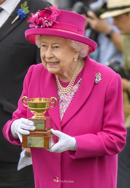Royal style & gossip: What a smashing, positively dashing spectacle - the Ascot opening day