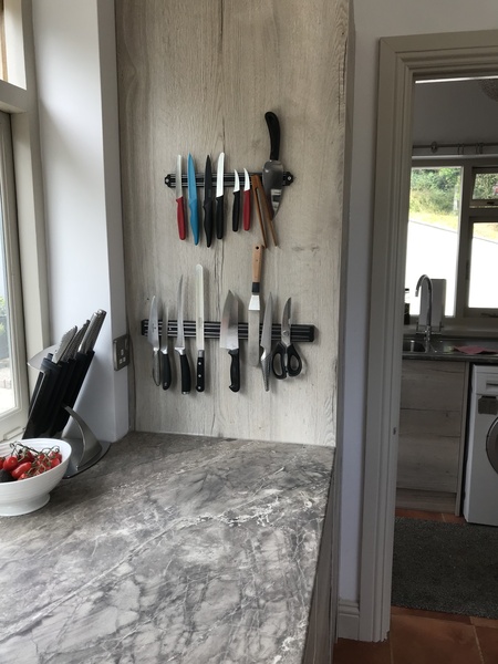 Les Parisiennes des Mamansnet: See life in pink, but do not wear it!