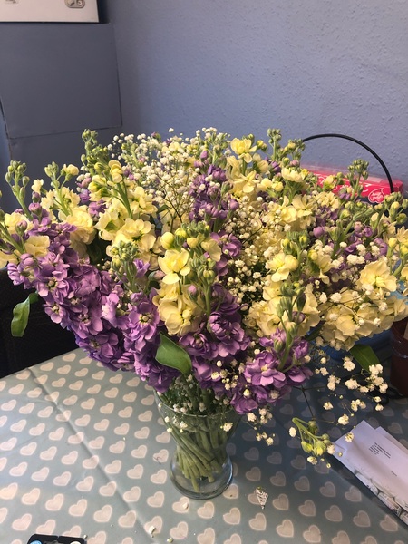 If you like flowers this deal from Groupon is fab