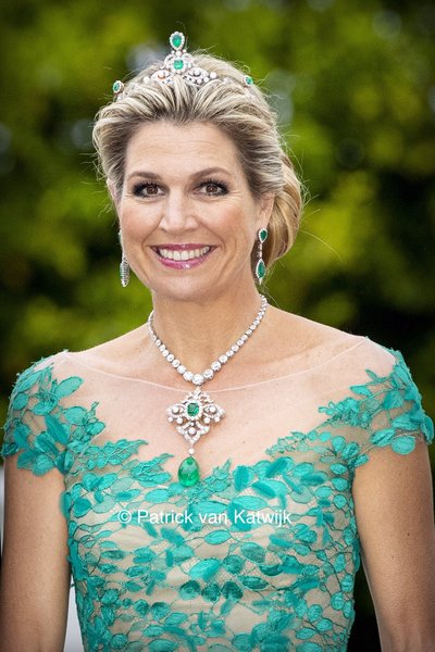 Royal style & gossip: the gowns and glamour of the Garter