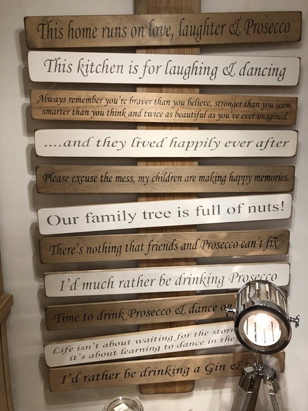 To start a new thread about which house/garden trends you love/hate?