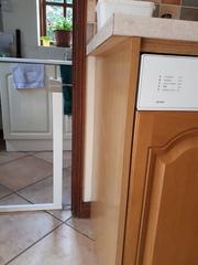 Kitchen - wall unit above sink?