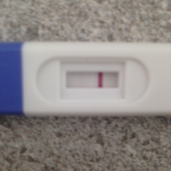 Pregnancy symptoms?? Please let it be!