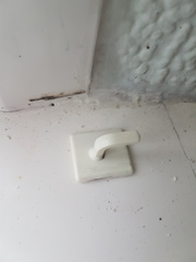 How can I remove this cr@p from my windows?