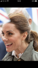 In these pictures has Kate done something to thicken her hairline?