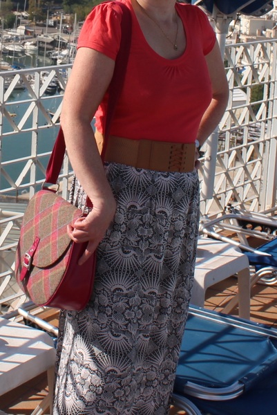 To be curious as to what Kate Cambridge eats and how she exercises?