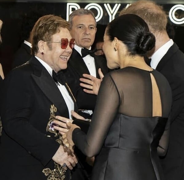 Royal style and gossip: photo calls and tennis balls