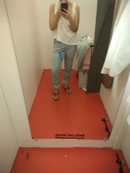 Les Parisiennes des Mamansnet: See life in pink, but do not wear it!