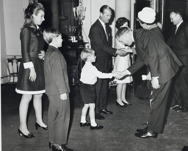 Royal style and gossip: From foundation to Foundations...