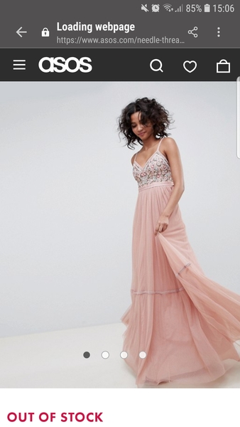What accesories with this dress?