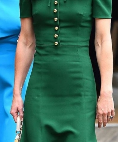 Royal style and gossip: photo calls and tennis balls