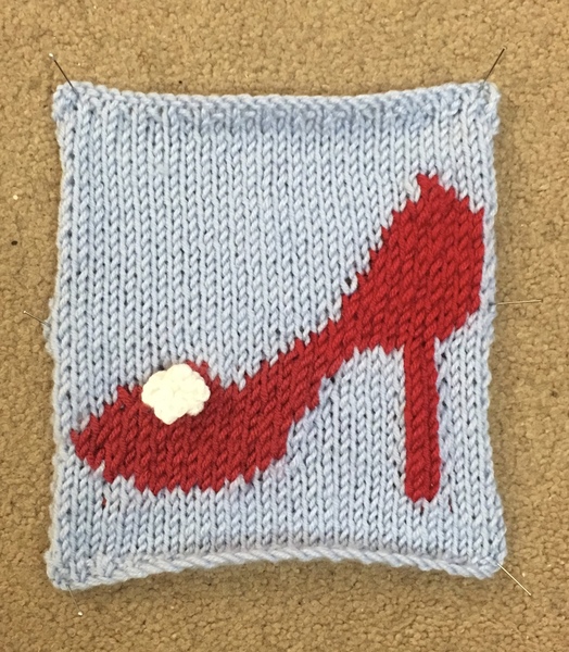 Woolly Hugs. Making a true celebration of the wonderful WhatWouldLeslieKnopeDo, can you help?