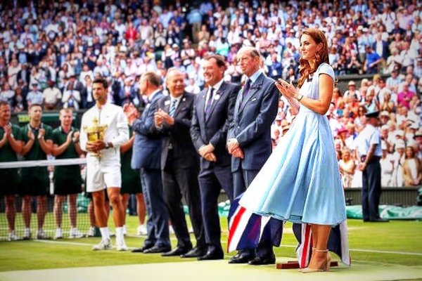 Royal style and gossip: photo calls and tennis balls
