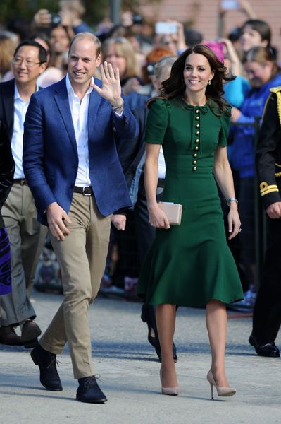Royal style and gossip: photo calls and tennis balls