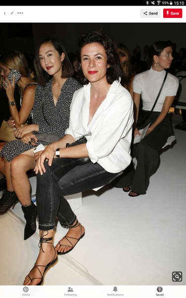 Les Parisiennes des Mamansnet: See life in pink, but do not wear it!