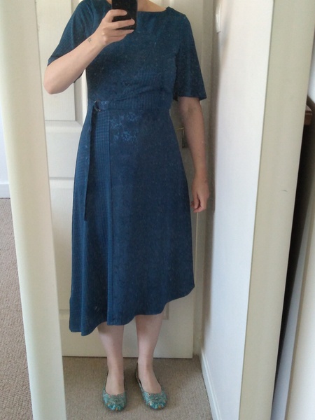 Any suggestions for a daytime lounge suit dress code?