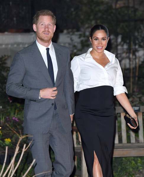 Royal style and gossip: photo calls and tennis balls