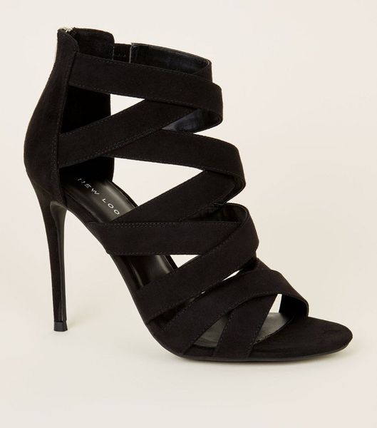 Shoes to go with this dress